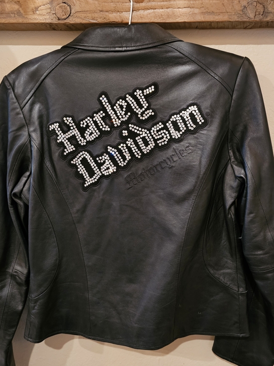 Harley-Davidson Jackets & Blazers - Harley-Davidson Black Leather 100% Silk Lining With Crystal Back Logo